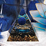 Orgonitpyramide mit Obsidian und Lapislazuli Pentagramm